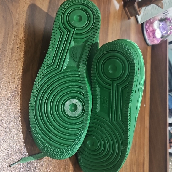 Nike Forest Green AF1 Sneakers - Picture 6 of 8